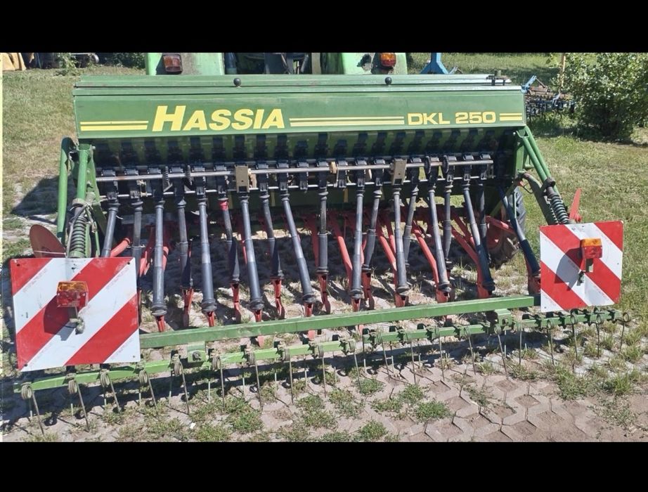 Hassia DKL 250 19 leji