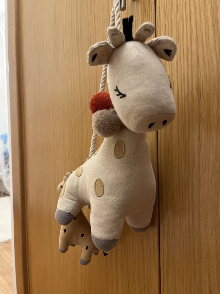 Mala girafa criança