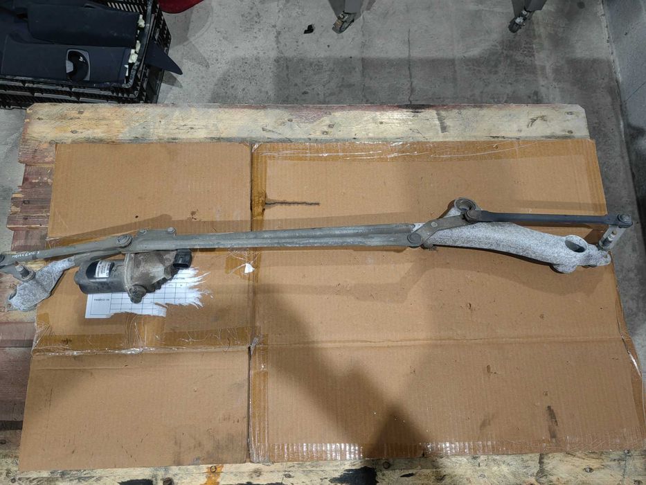 Motor/Estrutura Limpa para-brisas Mercedes Classe A W169 820.03.00