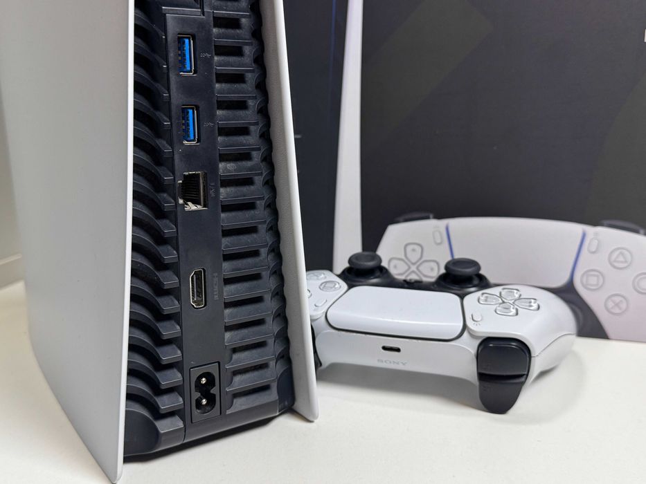 Konsola PlayStation 5 PS5 825GB z Padem Super Stan Gwarancja
