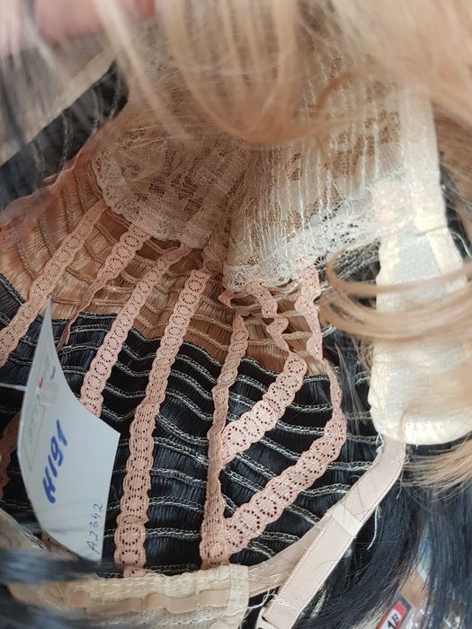 Peruka włosy krótkie H191