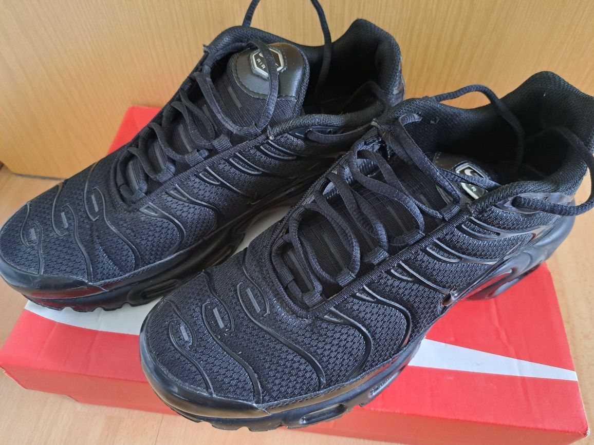 Buty Nike Air Max Plus czarne