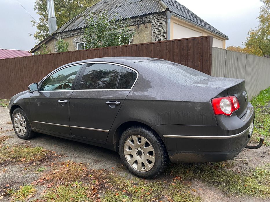 Продам автомобіль Volkswagen Passat b6
