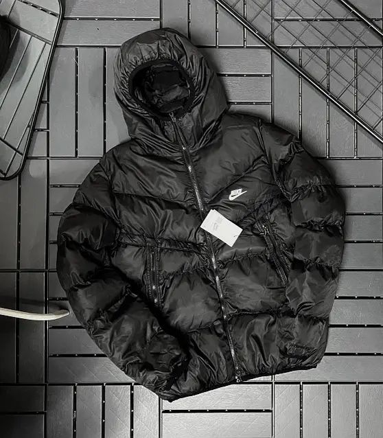 Пуховик Nike Storm Fit