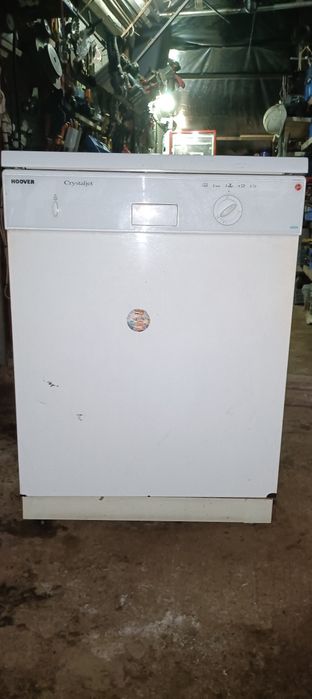 Máquinas ,ler anúncio