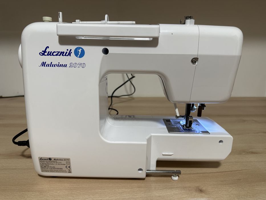 Maszyna do szycia Łucznik Malwina 2070