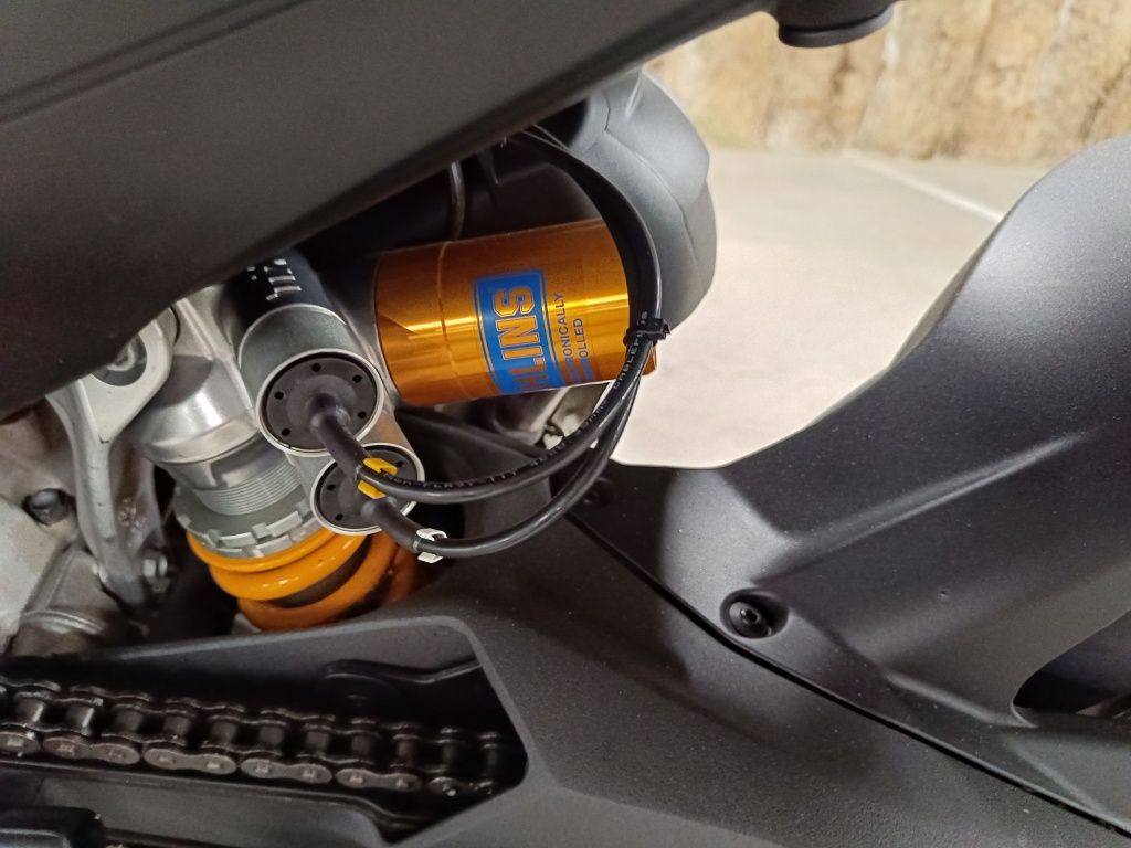 Ducati Streetfigther V4 S