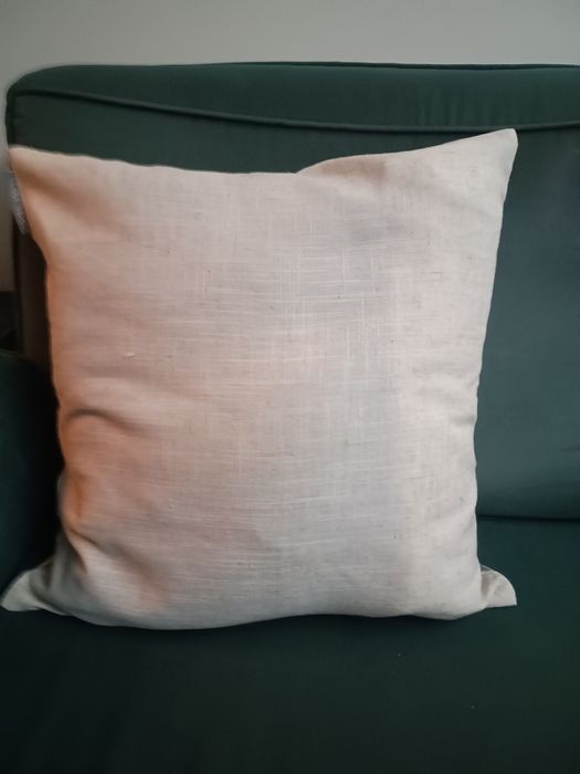 Almofada Bordada 50x50cm Nova