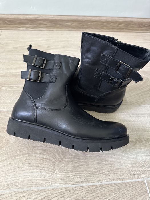 Черевикі жіночі шкіряні