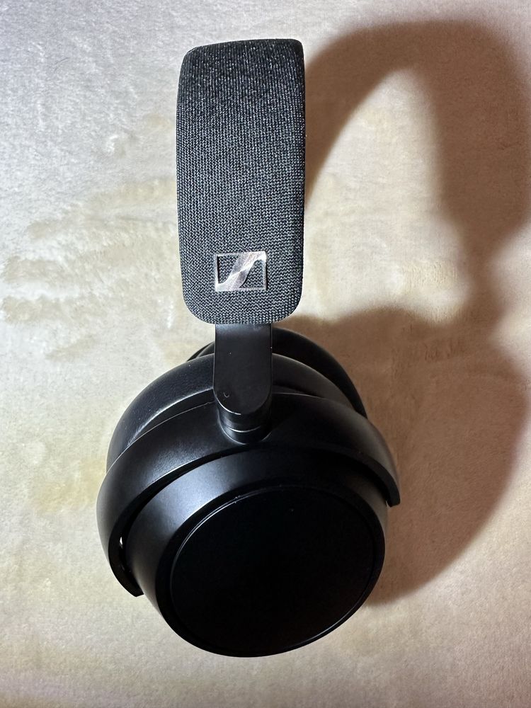 Навушники Sennheiser Momentum 4 Over The Ear Wireless Headphones