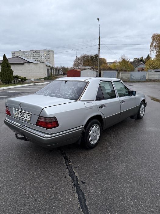 Продам Mersedes 124