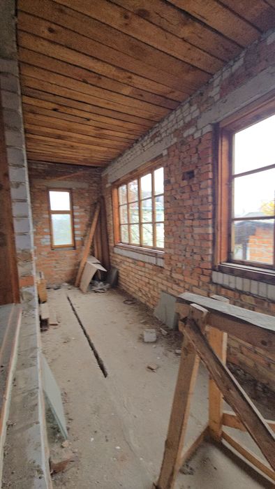 Новобудова двоповерховий будинок з гаражем – вигідна пропозиція