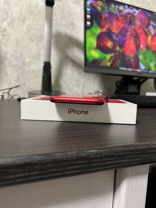 iPhone 11 64Gb • Идеал • Полный комплект • АКБ 84% • Айфон