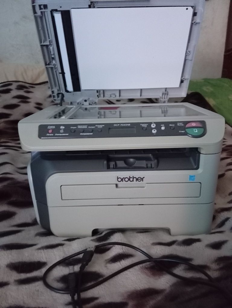 Brother DCP-7045NR Лазерный принтер