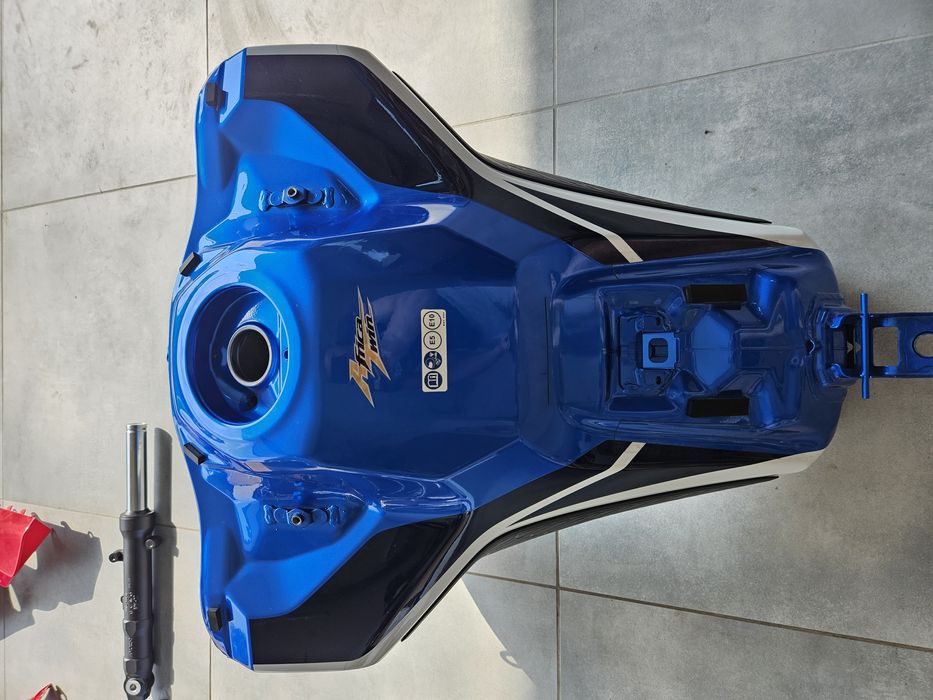 Zbiornik paliwa bak Honda crf 1100 africa duży