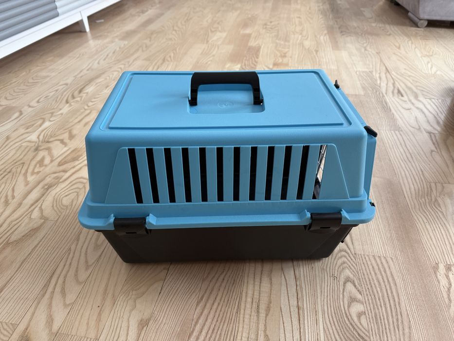 Переноска для тварин