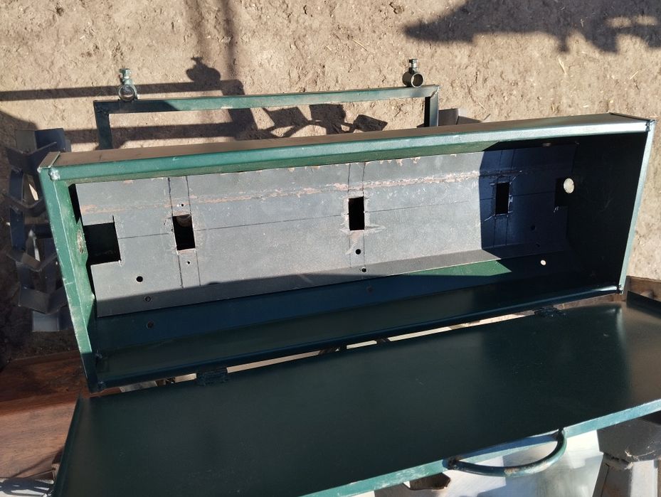 Сеялка к мотоблоку..