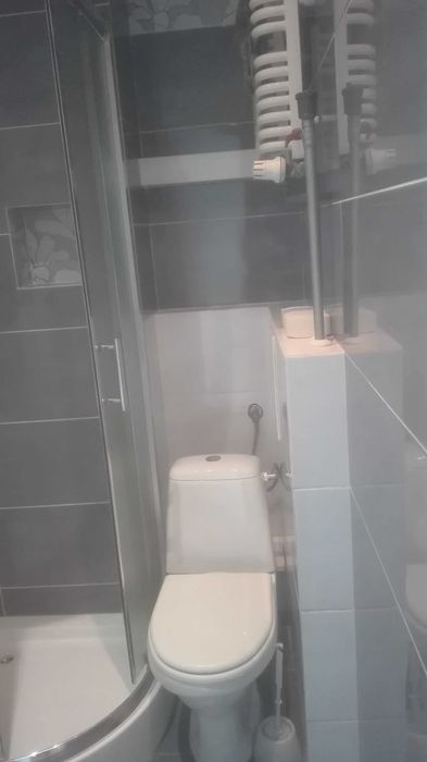 Sprzedam umeblowaną kawalerkę w Katowicach ul. Oswobodzenia