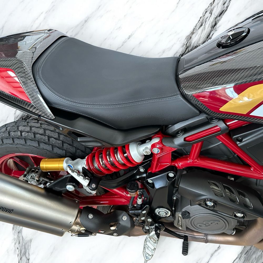 Indiam ftr 1200 serie limitada chanpionship carbono