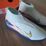 Halówki Nike Zoom Mercurial Vapor 16 Akademy MDS IC Junior 36,5