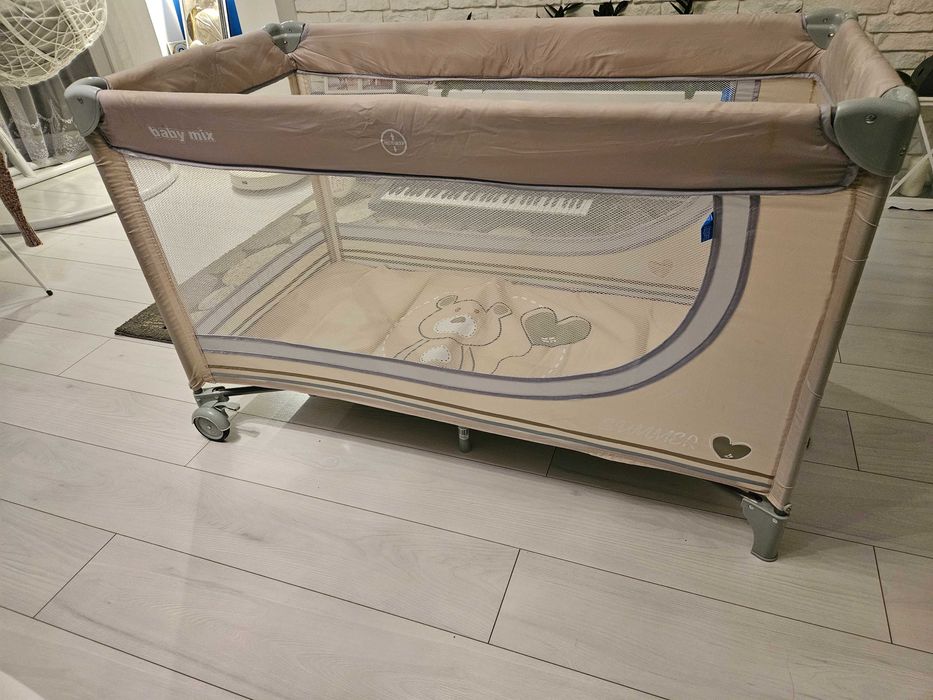 Łóżeczko turystyczne dziecięce