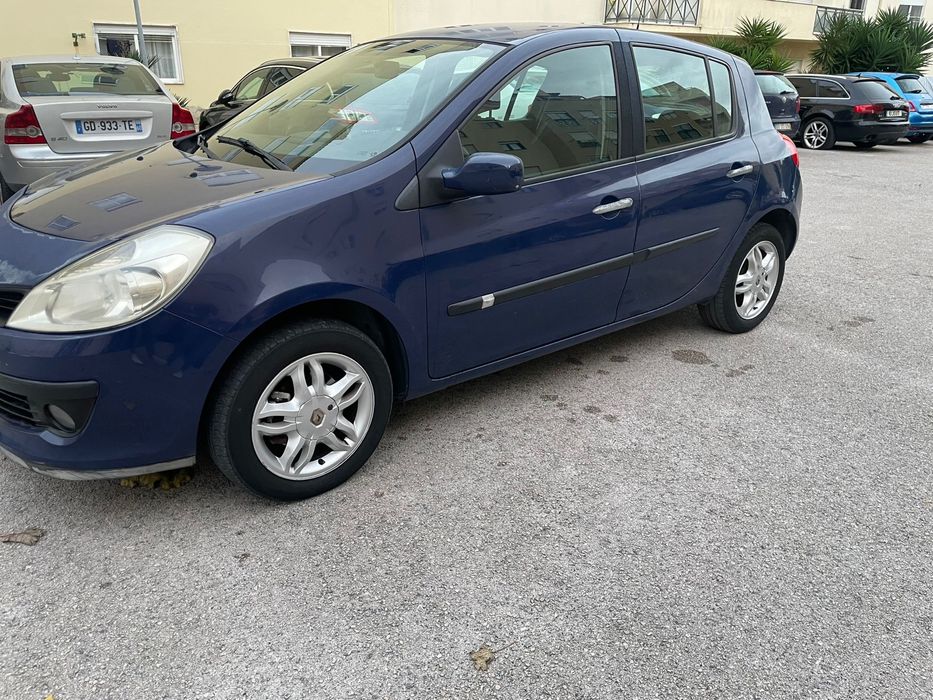 Renault clio 1.2 impecavel motor