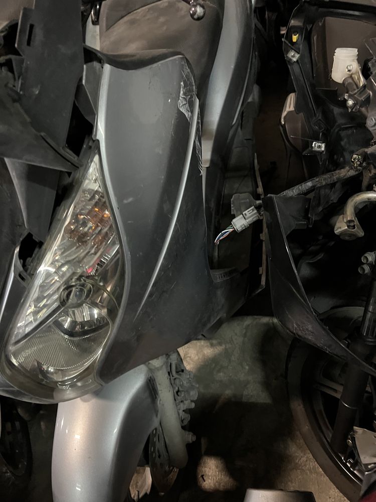 Honda swing 125 lampa przednia reflektor