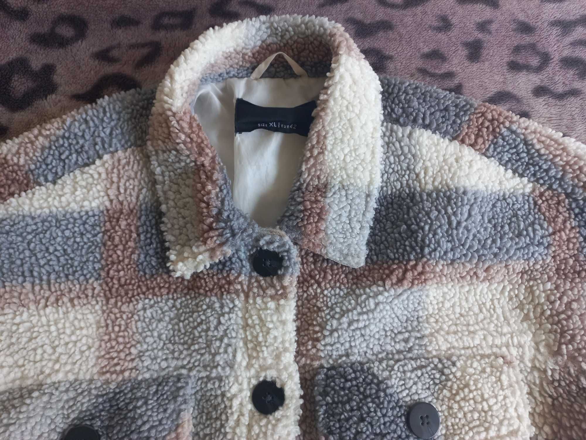 SINSAY shaket kurtka baranek miś szary beżowy kratka oversize 42 XL