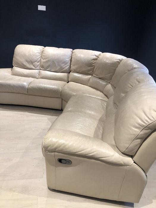 Vendo sofa branco