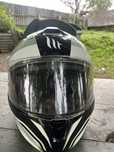 продам шлем MT HELMETS или обменяю на ендуро шлем