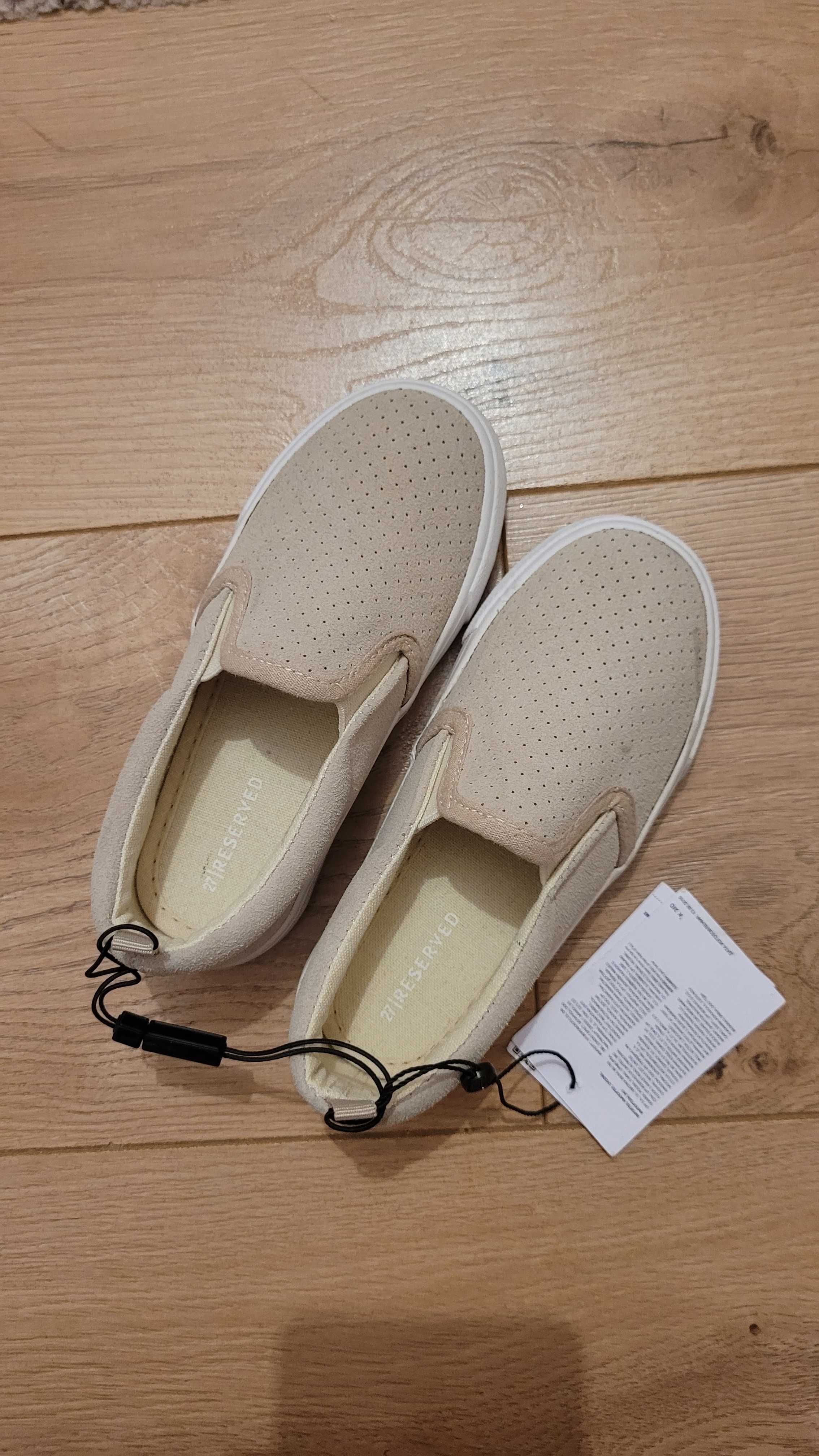 Buty sneakersy trampki tenisówki slip on Reserved rozm.27