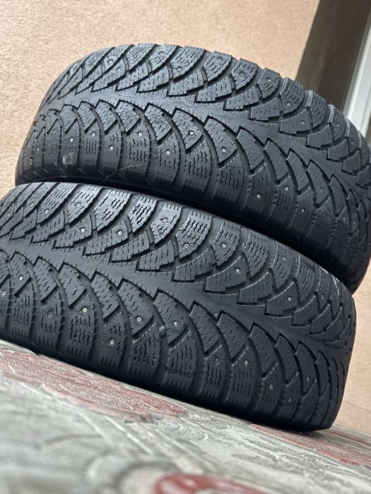 205 60 15 Nokian пара зимняя резина 205/60R16 зима