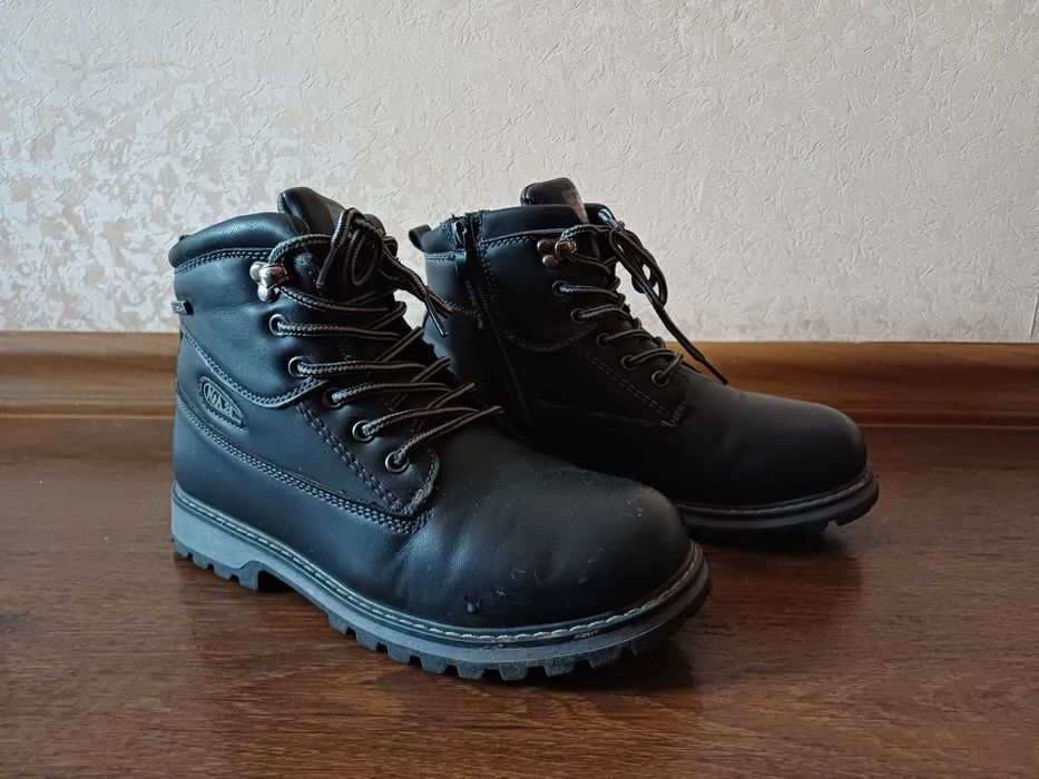 Чоботи (ботинки) зимові теплі