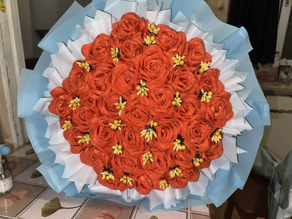 Букети з атласних стрічок