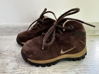 Buty Nike r. 21.5 wkładka 14 cm