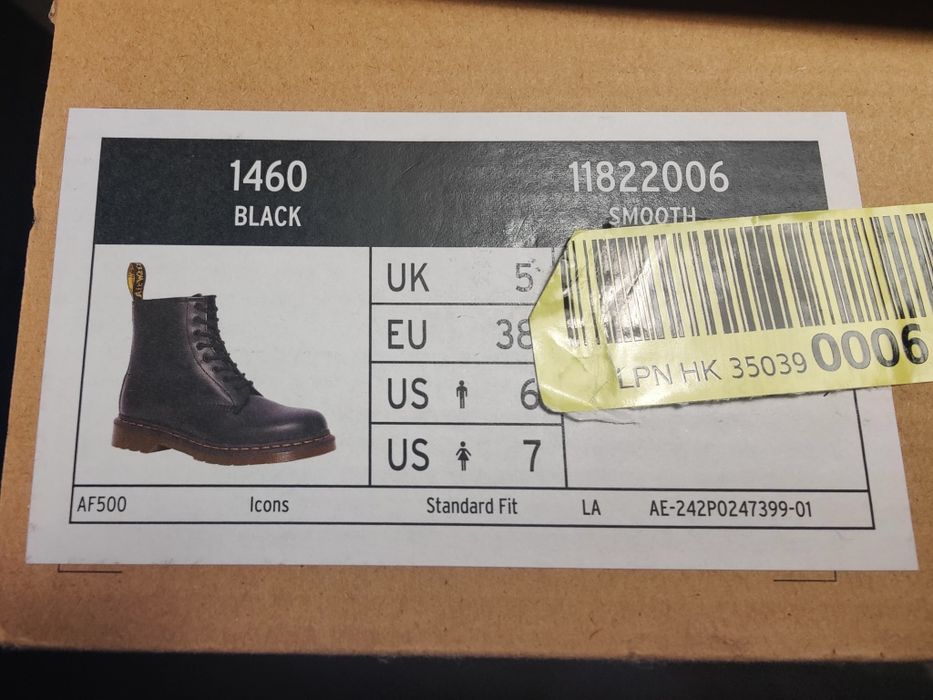 Dr. Martens Crazy Horse 8 Eye Boots Women