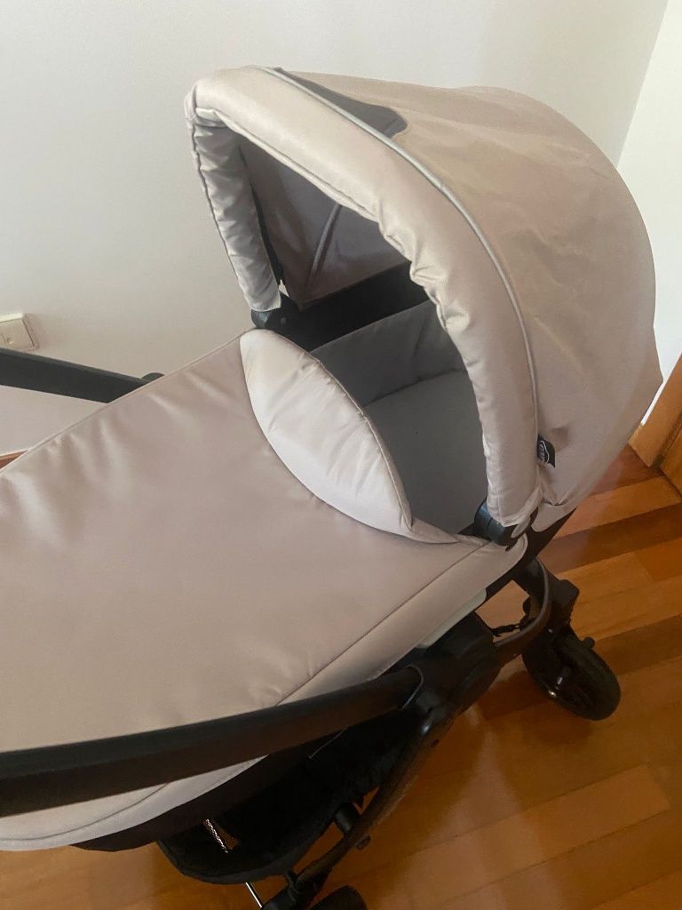 Carrinho trio de bebe