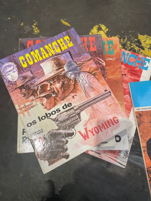Livros banda desenhada