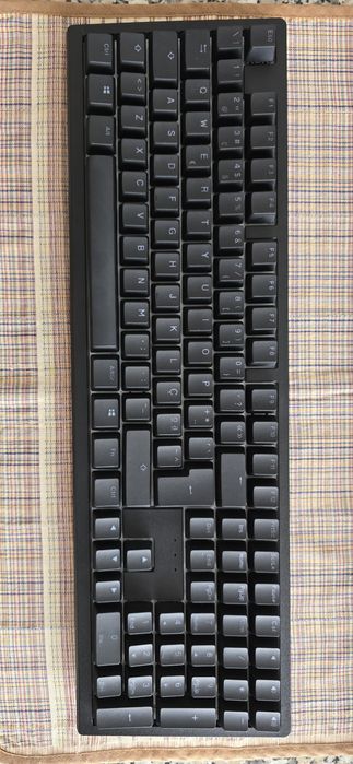 Teclado Mecânico Ducky Zero 6108 Wireless 100% Classic RGB MX2A Brown