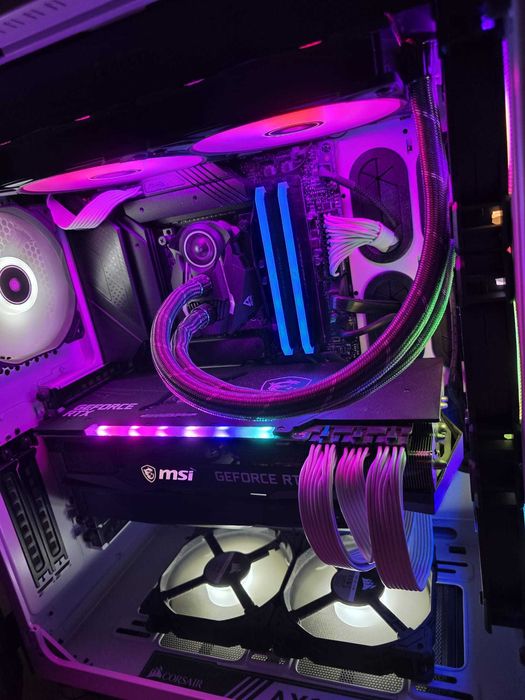 RTX 3080, 12700KF, Msi Mag z690, 32Gb ram