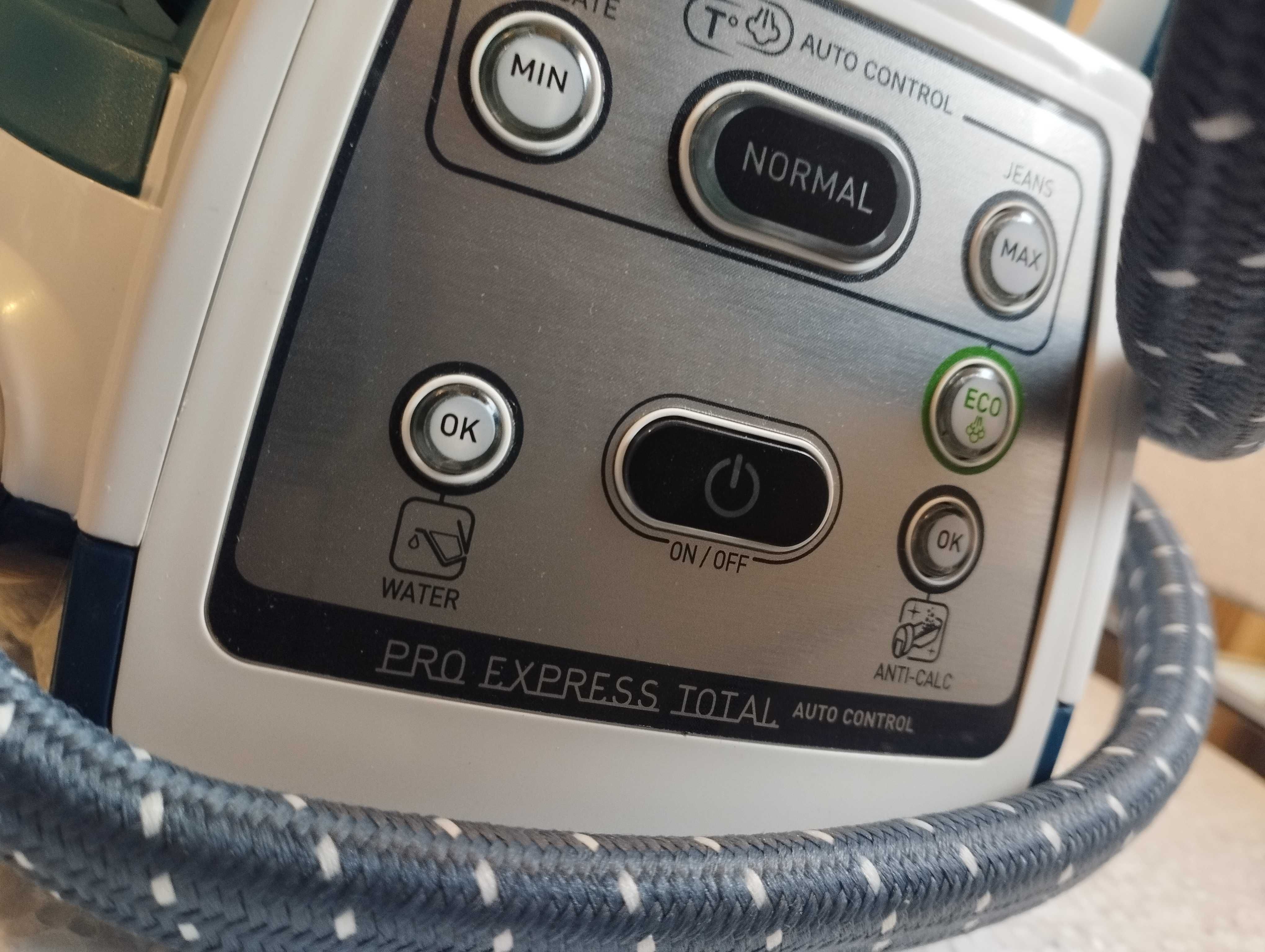 Парова праска TEFAL GV8963
