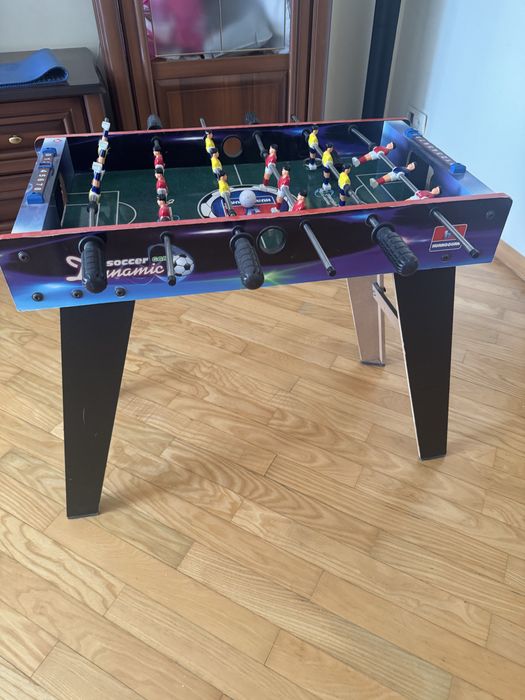 Детский напольный футбол