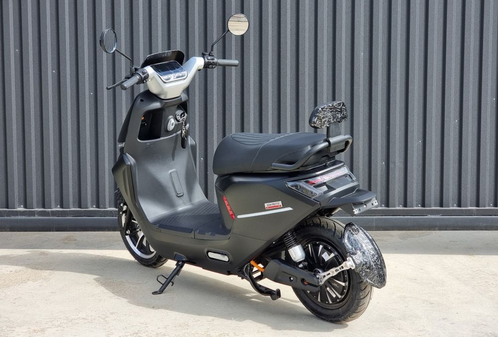 Новинка Елктроскутера SokMoto  E9 GT 29999W  72V28A Доставка безкоштов