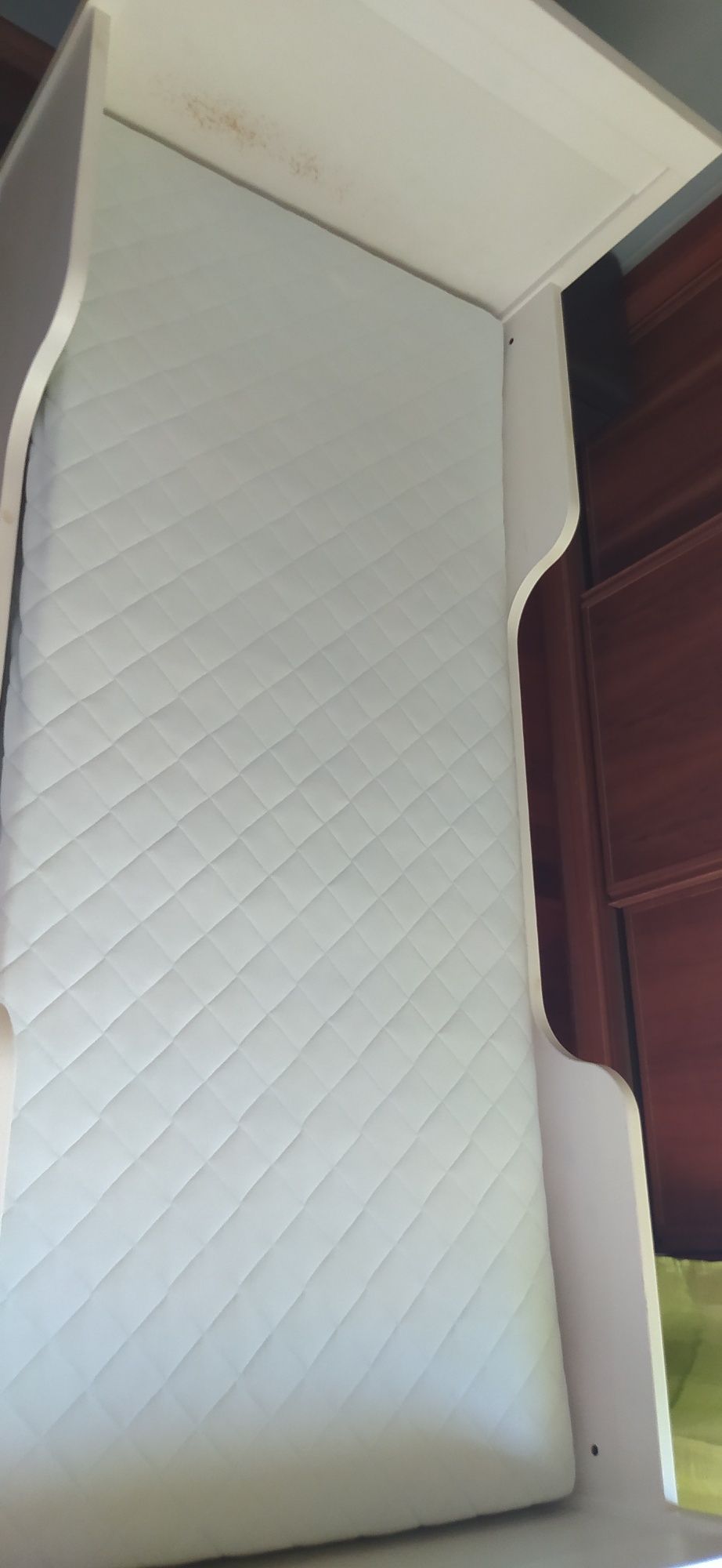 Cama de criança ikea + colchão