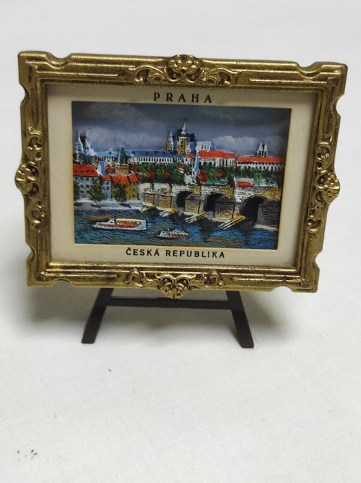 Маленькие сувениры.