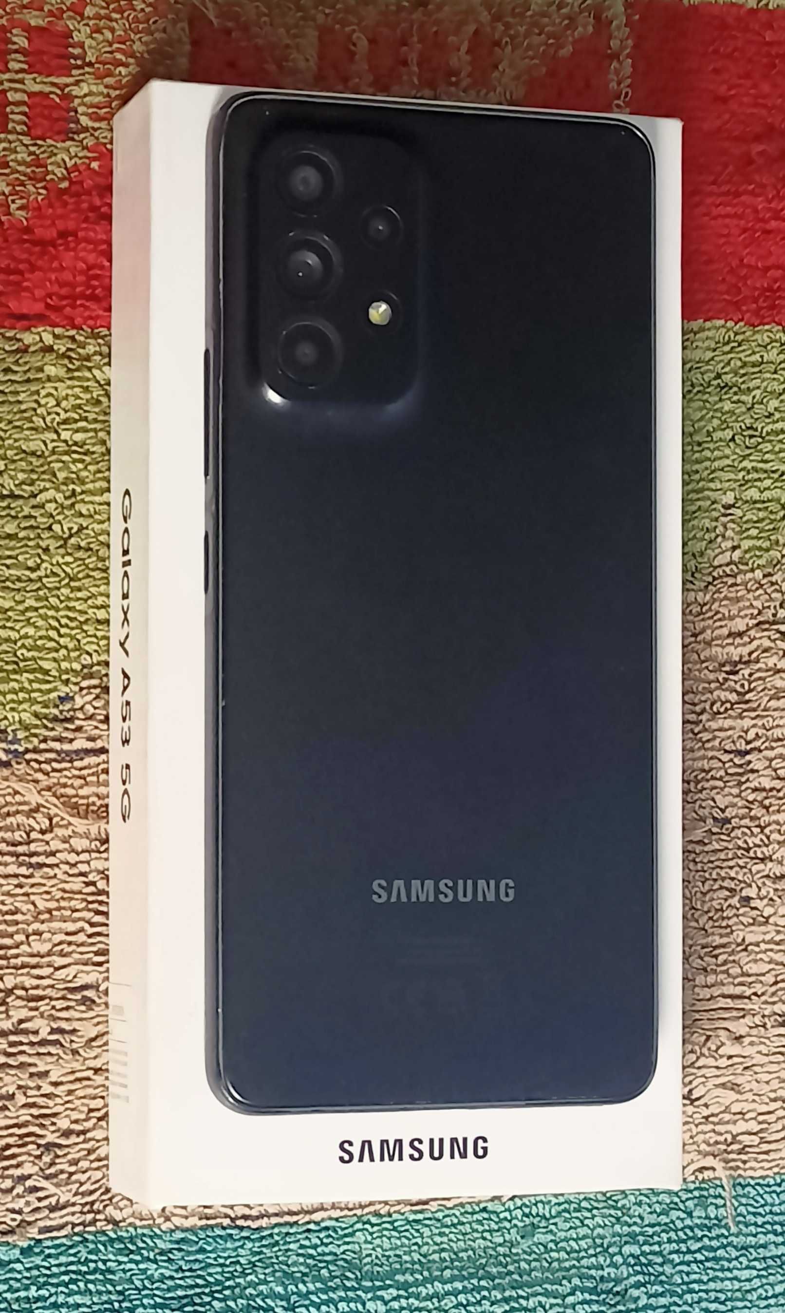 Samsung Galaxy A53 5G 128GB/6GB RAM z całym zestawem