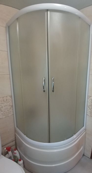 Продам душову кабіну 80×80