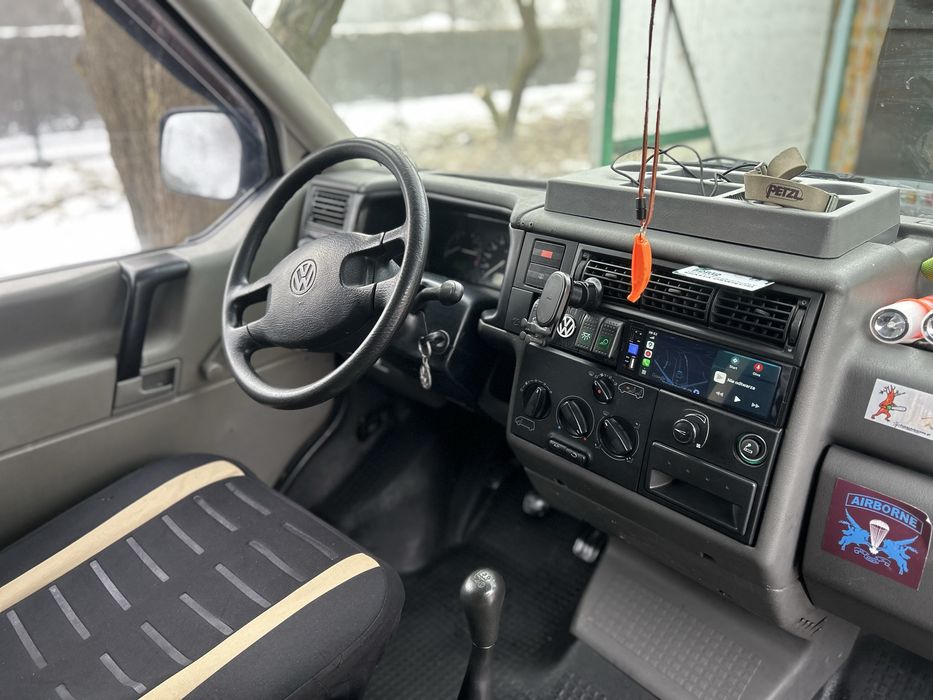 VW Transporter T4 blaszak 3.os