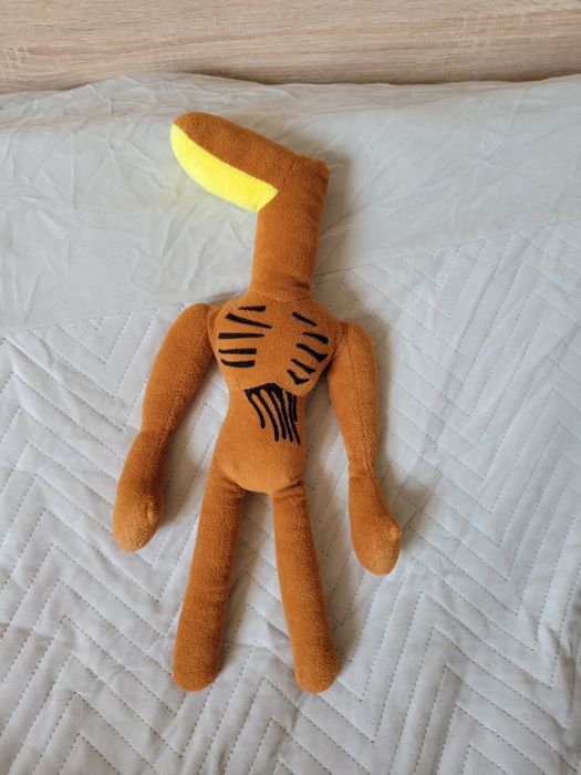 М'які іграшки з серії "Сиреноголовий"