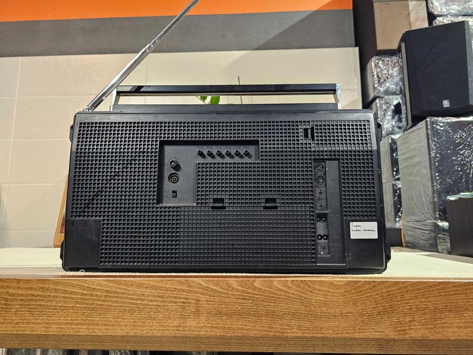 Grundig Satellit 2400